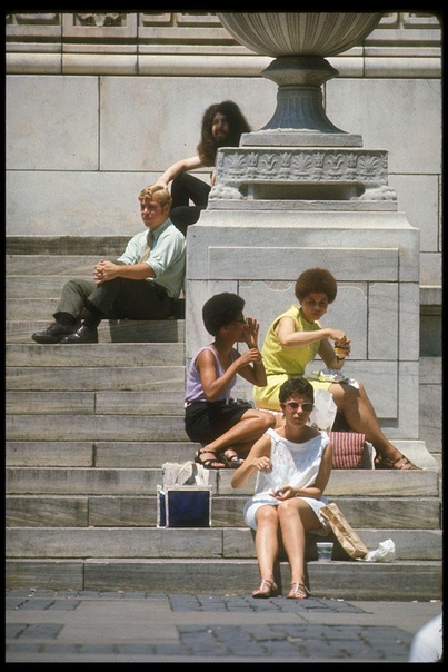 Подборка фотографий Жители Нью-Йорка.Времена хиппи.1969г.