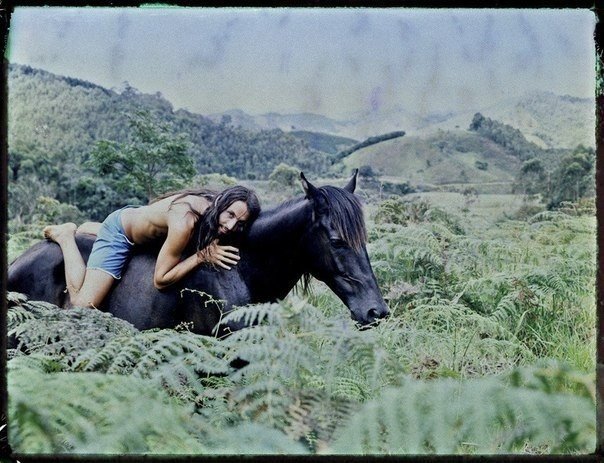 Фото поселения хиппи в Бразилии, 1980-е гг.