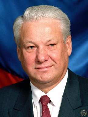 Выборы 1996. Что, если бы Ельцин отменил их В 1996-м Борис Ельцин был готов отменить президентские выборы и ввести чрезвычайное положение, но в последний момент передумал. Что произошло Ельцин