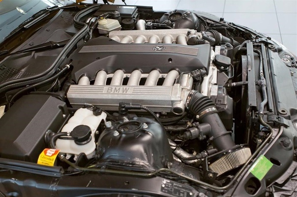 Заводской свап: уникальная BMW Z3 с мотором V12