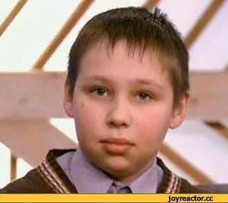 Сашко Сашко (Александр Фокин) школьник с Украины, страдающий компьютерной зависимостью, ставший известным благодаря телепередаче «Дорогая, мы убиваем детей». ИсторияАлександр Фокин школьник,